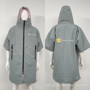 Surf seca con capucha impermeable de manga corta de manga que cambia de túnica